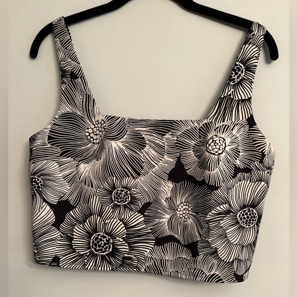 Express Floral Crop Top - size S